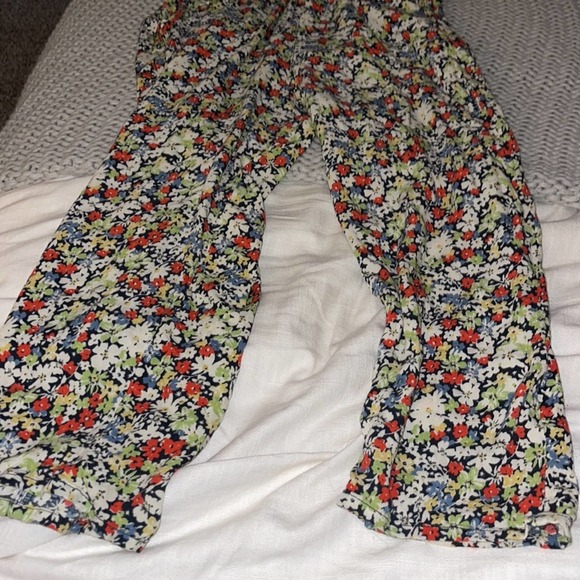 free people // ruffle your feathers floral jumpsuit - Picture 7 of 9